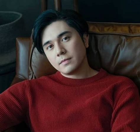 Paulo Avelino Avoids Co.